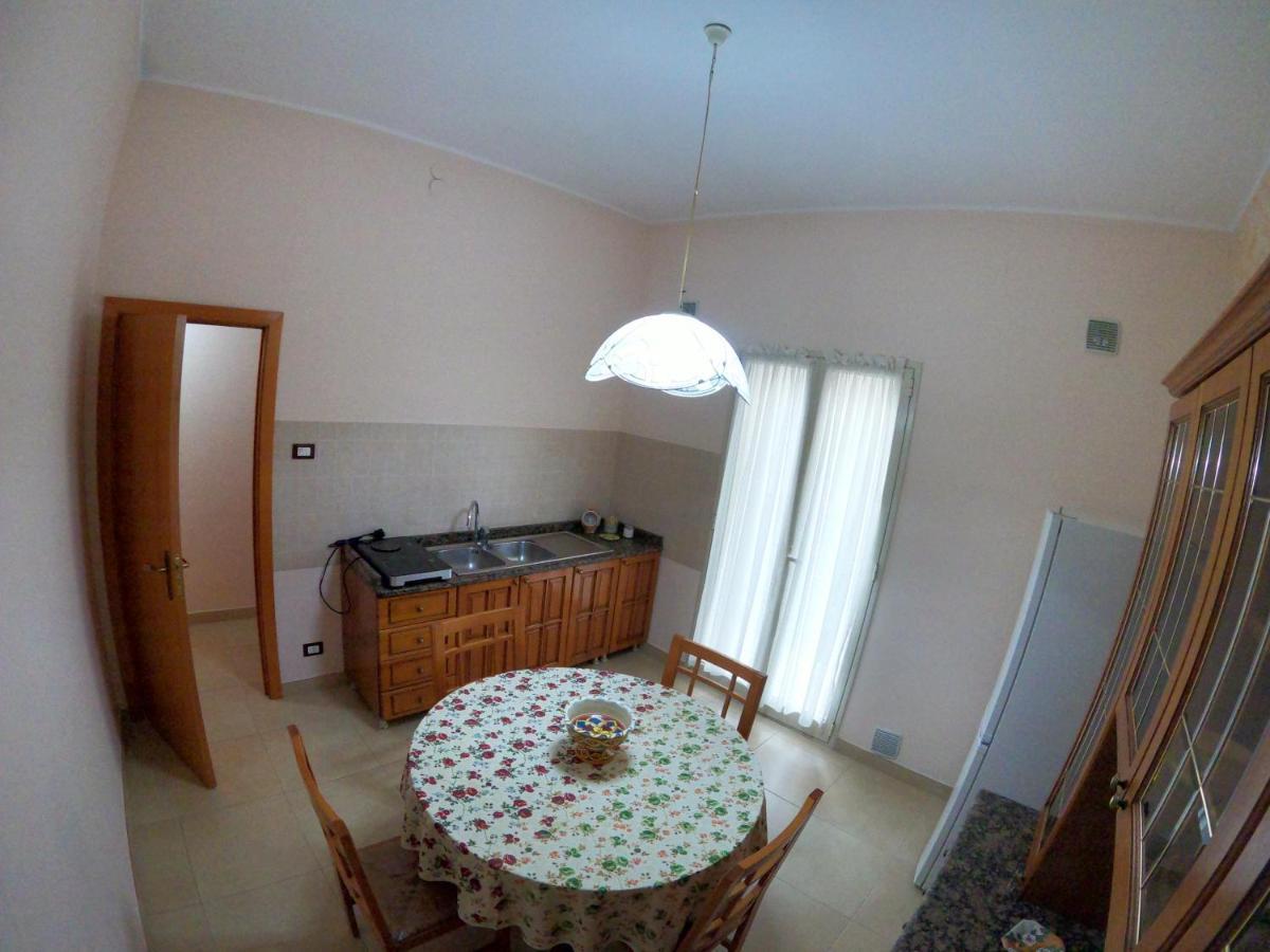 Mamma Loretta' House Hotel Biancavilla Buitenkant foto